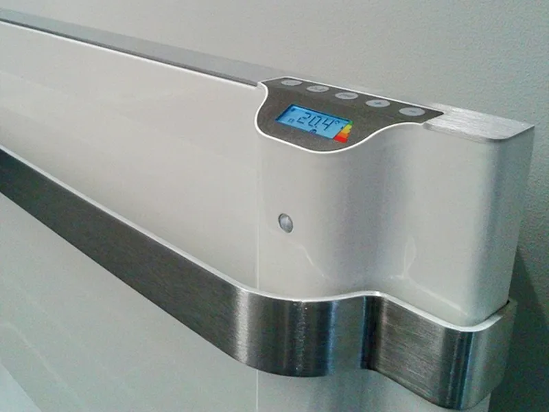 Klima dettaglio barra asciuga salviette in alluminio